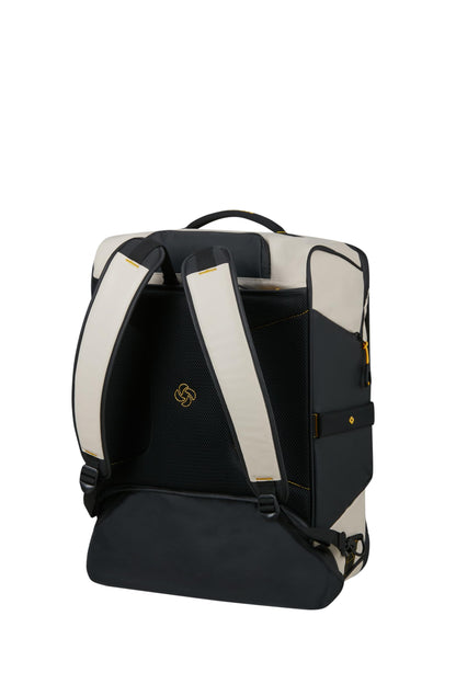 Samsonite Paradiver Light 55cm Wheeled Duffle Backpack 51L, Beige