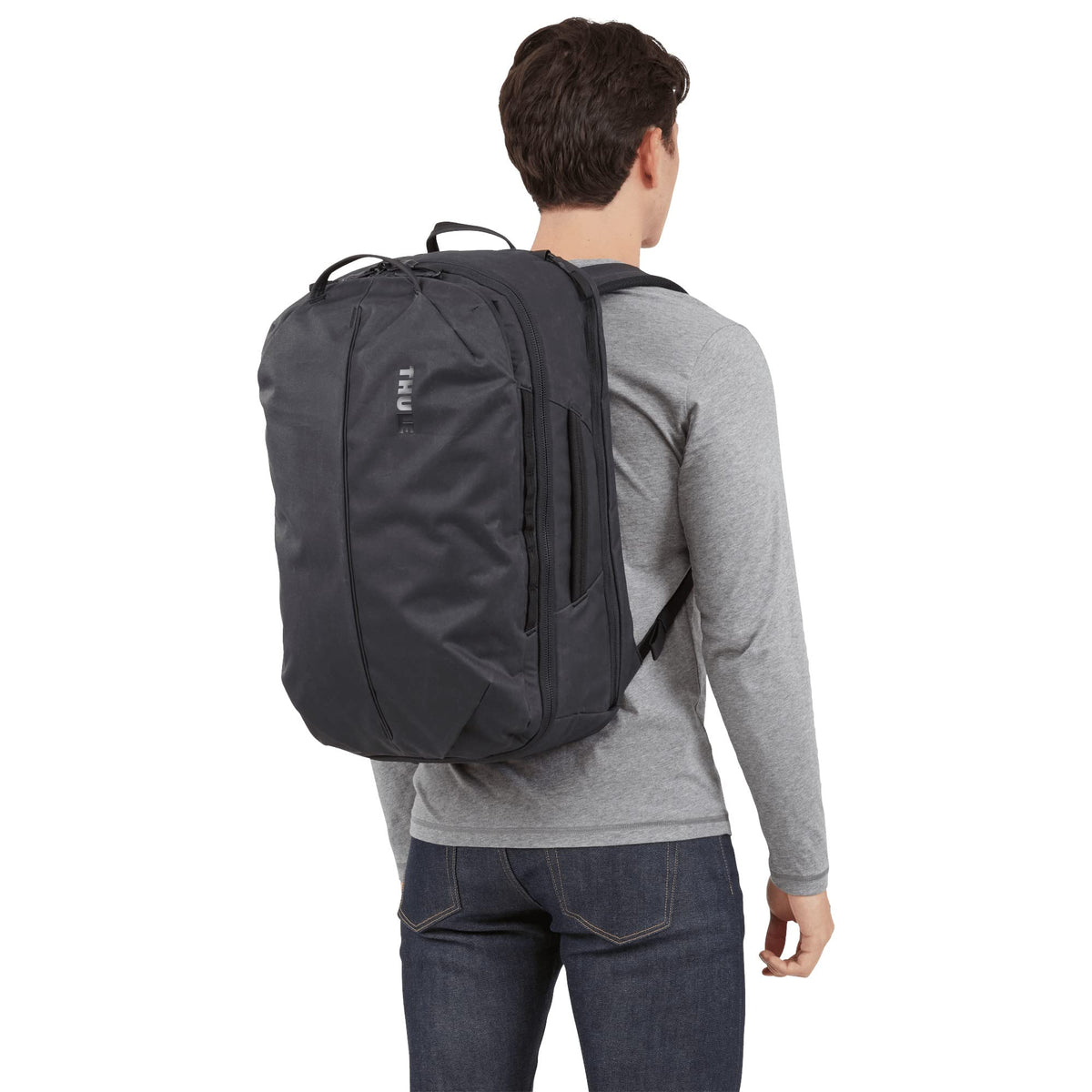 Thule Aion 28L Travel Rucksack – Expandable Carry-On, Black